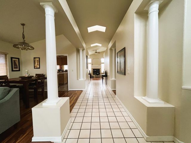 7228 Beaver Falls Way, Elk Grove, CA 95758