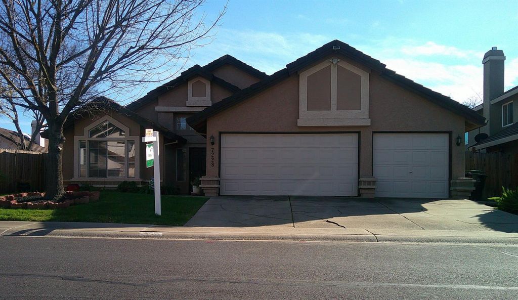 7228 Beaver Falls Way, Elk Grove, CA 95758