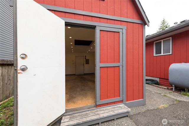 3728 S 175th Street, Seatac, WA 98188