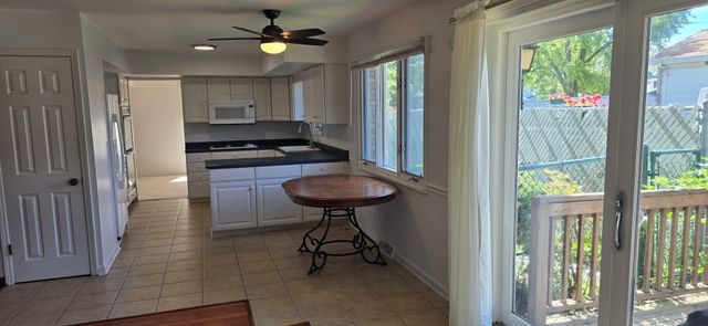 2020 E 169th Place, South Holland, IL 60473
