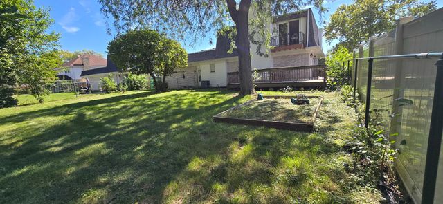 2020 E 169th Place, South Holland, IL 60473