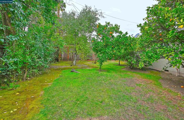 1812 Baldwin Dr, Concord, CA 94519