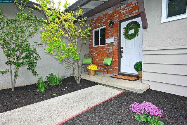 1812 Baldwin Dr, Concord, CA 94519