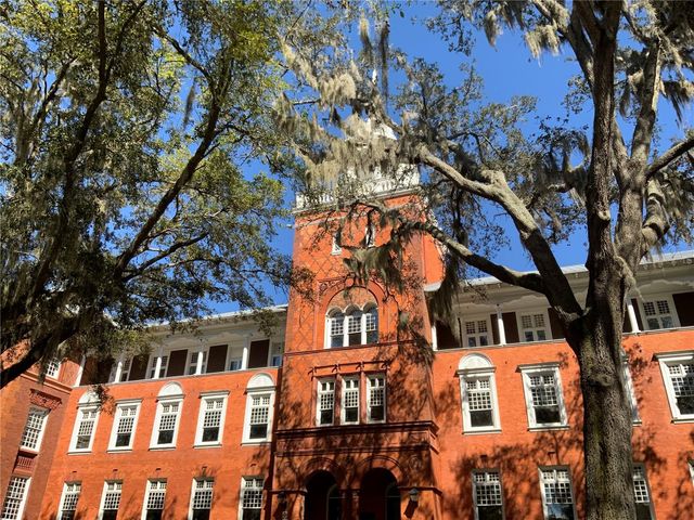 506 S ELSASSER STREET, Deland, FL 32720