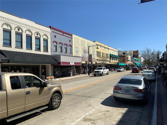 506 S ELSASSER STREET, Deland, FL 32720