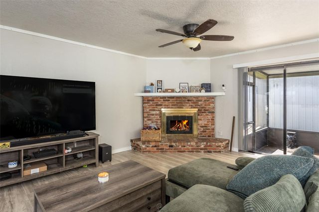 506 S ELSASSER STREET, Deland, FL 32720