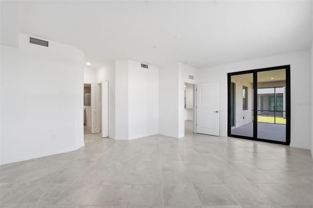 5628 SUMMIT POINTE CIRCLE 101, Bradenton, FL 34210