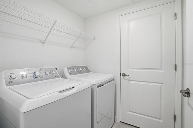 5628 SUMMIT POINTE CIRCLE 101, Bradenton, FL 34210