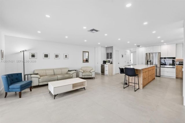 3848 Atlanta St, Hollywood, FL 33021