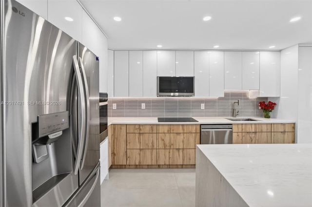 3848 Atlanta St, Hollywood, FL 33021