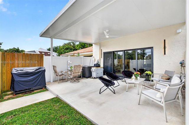 3848 Atlanta St, Hollywood, FL 33021