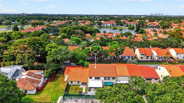 3848 Atlanta St, Hollywood, FL 33021