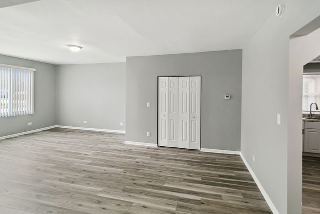 9305 S Homan Avenue 1, Evergreen Park, IL 60805