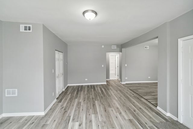 9305 S Homan Avenue 1, Evergreen Park, IL 60805