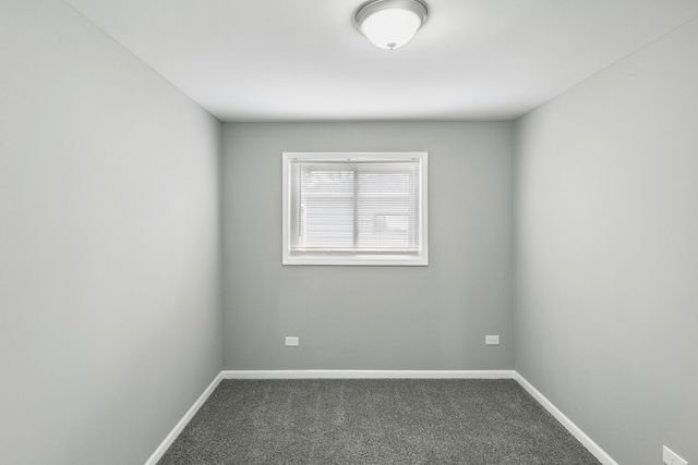 9305 S Homan Avenue 1, Evergreen Park, IL 60805