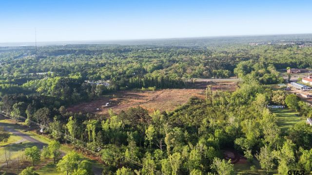 11241 Spur 248, Tyler, TX 75707