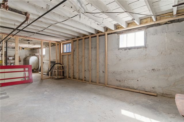 49 Harcourt Avenue, Pawtucket, RI 02861