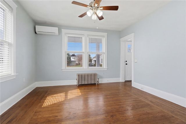 49 Harcourt Avenue, Pawtucket, RI 02861