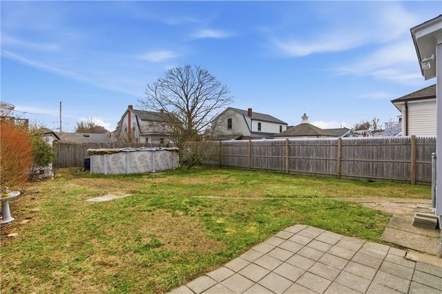 49 Harcourt Avenue, Pawtucket, RI 02861