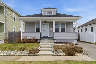 49 Harcourt Avenue, Pawtucket, RI 02861