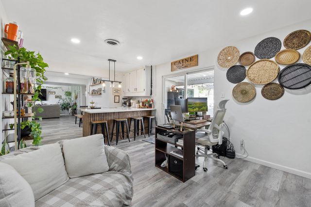 3746 W Cambridge Avenue, Visalia, CA 93277