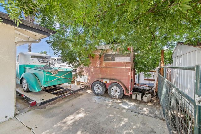 3746 W Cambridge Avenue, Visalia, CA 93277