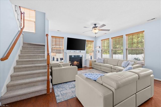941 Painted Lady PL, Chesapeake, VA 23323