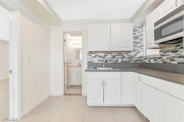 4301 Nolan Lane, Las Vegas, NV 89107