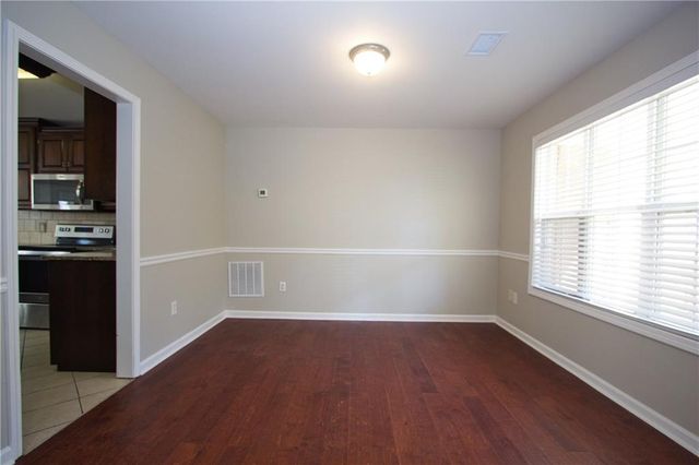 585 Chapel Walk Lane, Lawrenceville, GA 30045