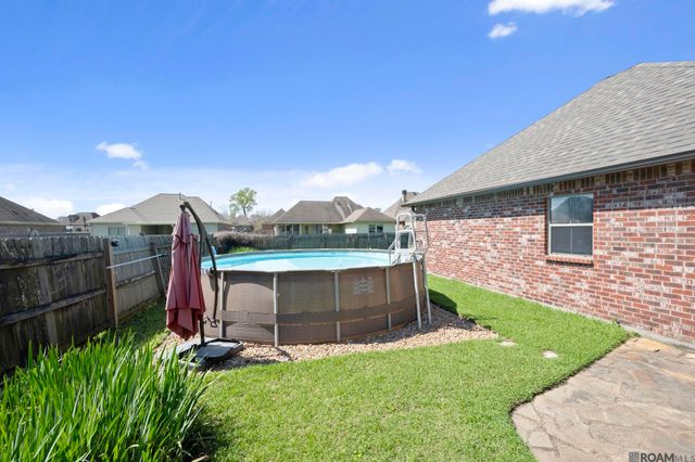 14082 West Creek Dr, Gonzales, LA 70737