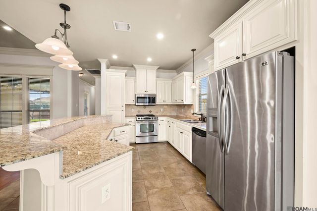 14082 West Creek Dr, Gonzales, LA 70737