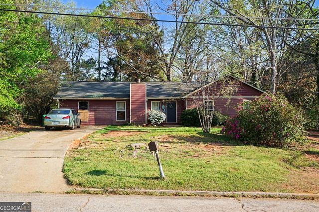 1727 Vauxhall Drive, Lithonia, GA 30058