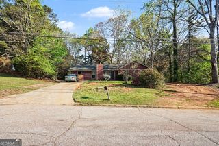 1727 Vauxhall Drive, Lithonia, GA 30058