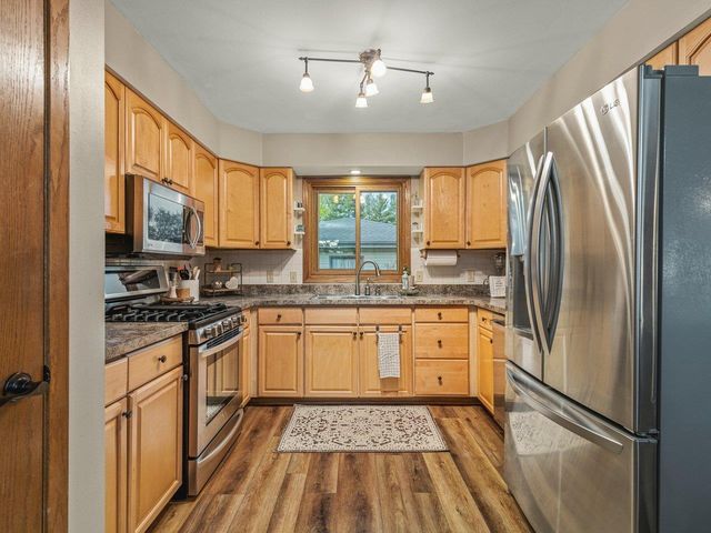 1816 Post Road, Beloit, WI 53511