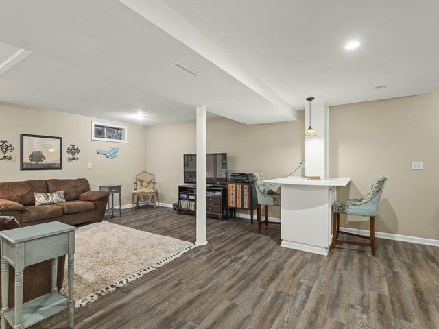 1816 Post Road, Beloit, WI 53511