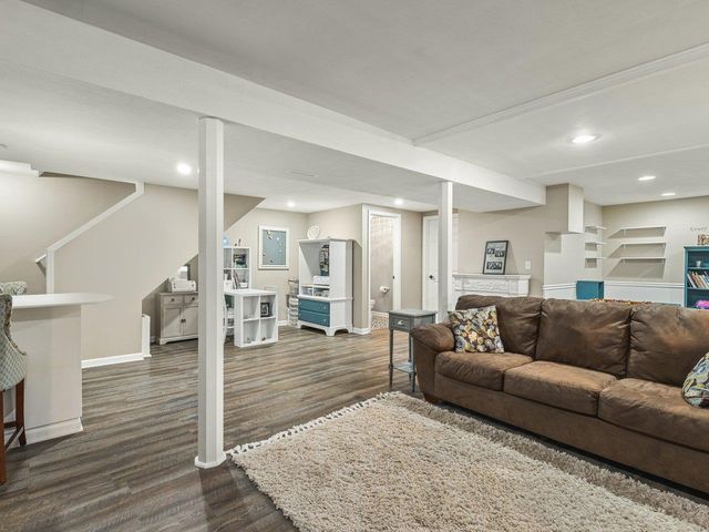 1816 Post Road, Beloit, WI 53511