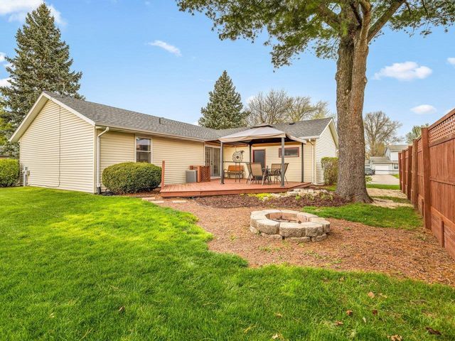 1816 Post Road, Beloit, WI 53511