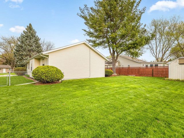 1816 Post Road, Beloit, WI 53511