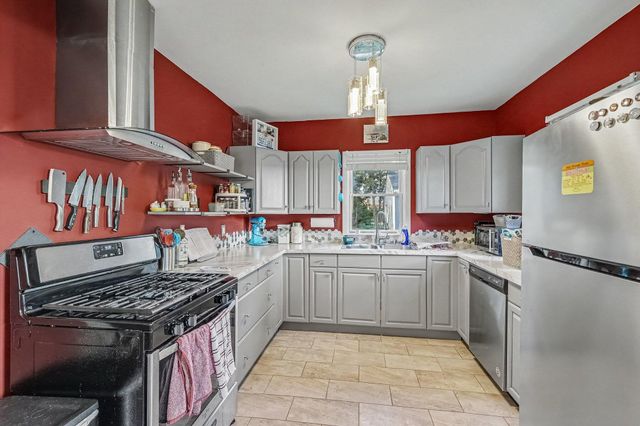 125 W Randolph Street, Lansing, MI 48906