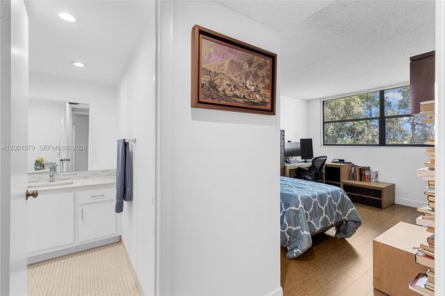 16251 Golf Club Road 311, Weston, FL 33326