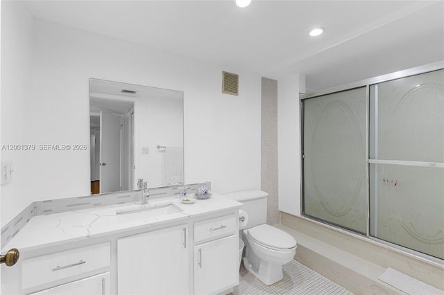 16251 Golf Club Road 311, Weston, FL 33326