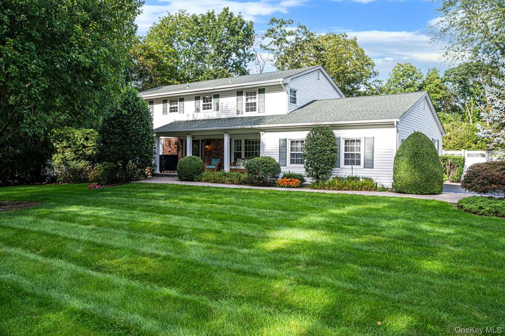 30 Damin Circle, Saint James, NY 11780 — photo 3