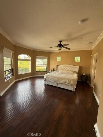 309 Cutter Way, Costa Mesa, CA 92627
