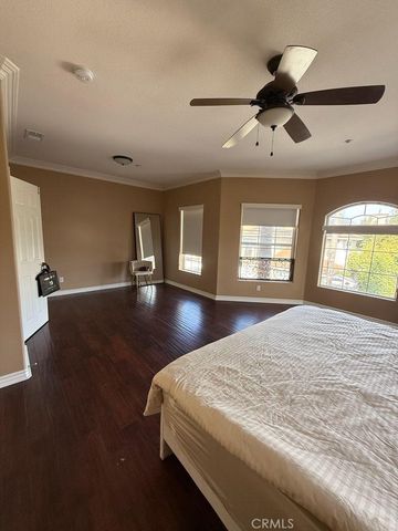 309 Cutter Way, Costa Mesa, CA 92627