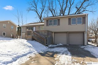 1217 Sunset Drive, Bellevue, NE 68005