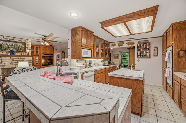 3741 County Road 2160, Iredell, TX 76649