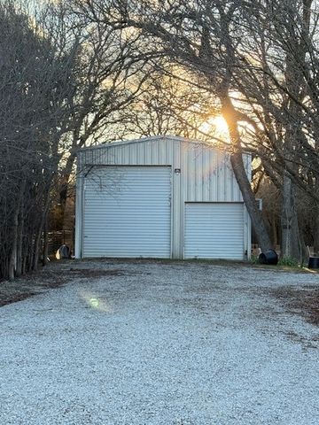 3741 County Road 2160, Iredell, TX 76649