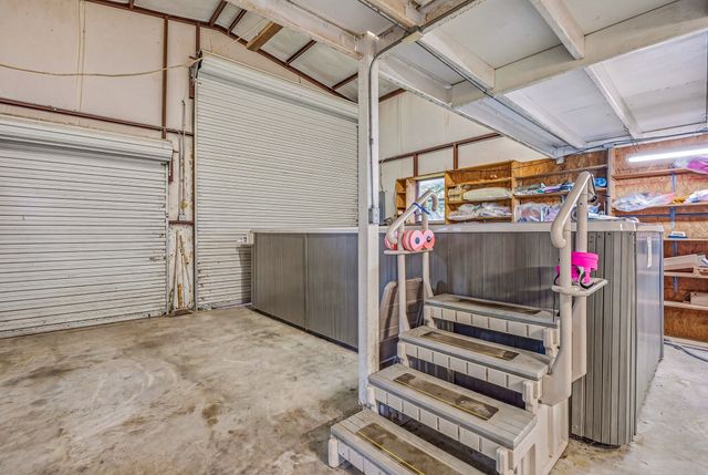 3741 County Road 2160, Iredell, TX 76649