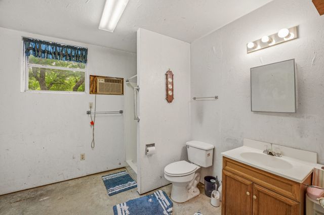 3741 County Road 2160, Iredell, TX 76649