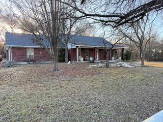 3741 County Road 2160, Iredell, TX 76649